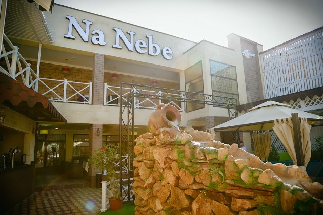 Restobar NA NEBE - Изысканное сочетание бара и ресторана