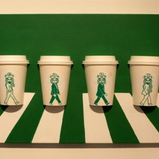 Искусство из стаканчиков Starbucks